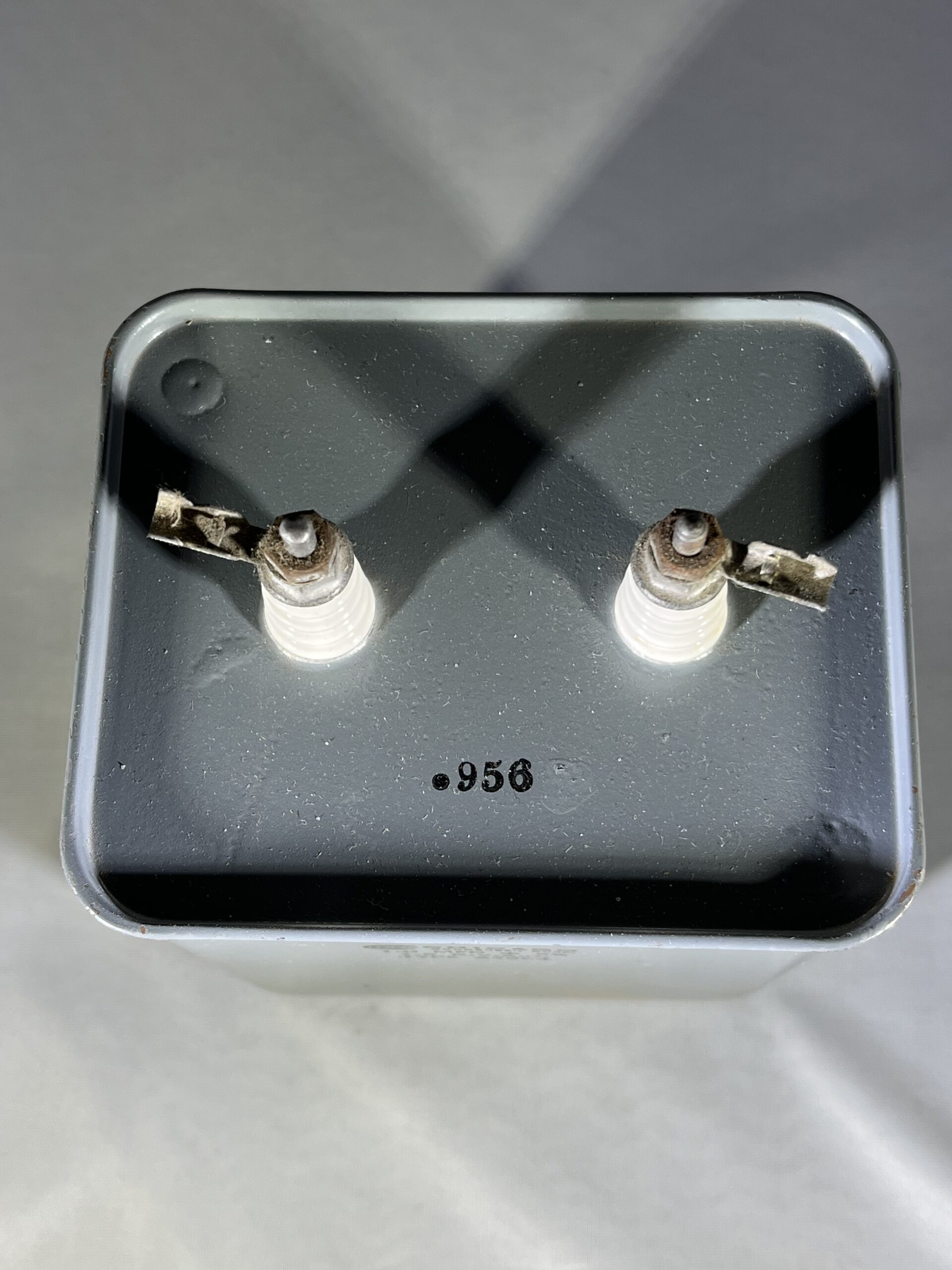 High Voltage Capacitor 1.0 MFD 1500 VAC P/N 3964 Chicago High Voltage Capacitor 1.0 MFD 1500 VAC P/N 3964 Chicago
