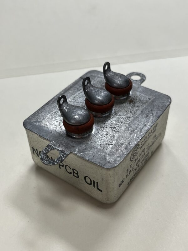 1800689-2 High Voltage Capacitor 3 x .34 MFD 600 VDC P/N 4548 Chicago Condenser Corp - Image 2