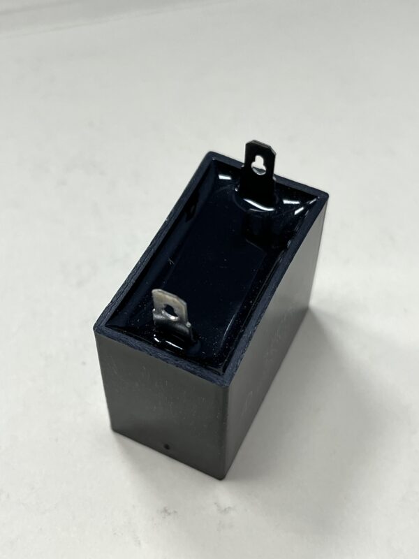 ADP330A505J 5 uF 330 VAC Capacitor 6100-9154 - Image 2