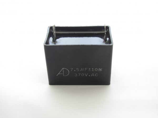 ADP370A755KN 7.5 uF 370 VAC Capacitor PS18-100