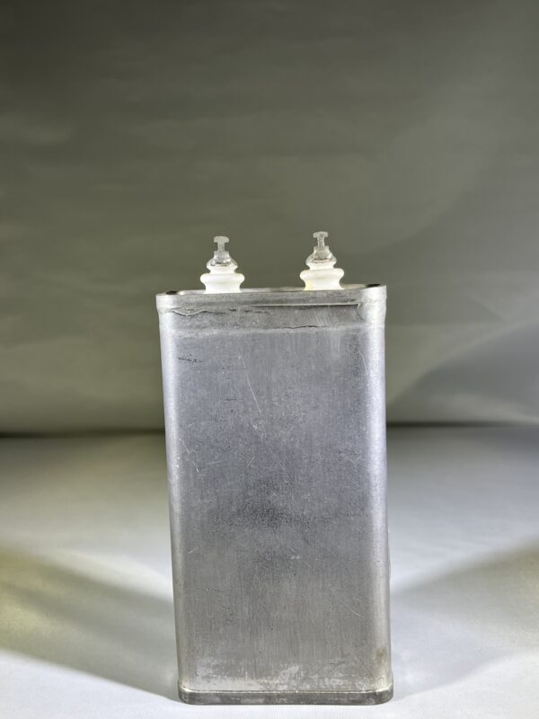 CAM-504-4M-D12 .5 uF 4000 VDC Oil Capacitor - Image 3