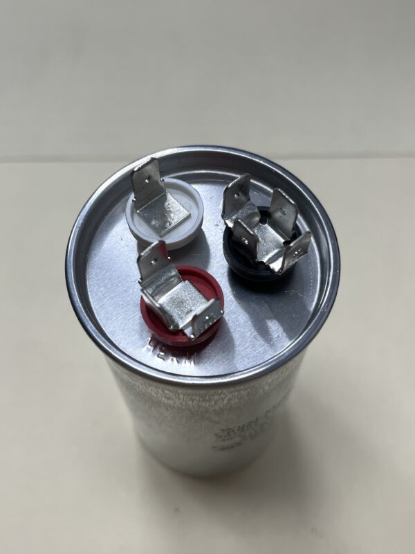 CBB65-370R0550-M1 5/50 uF 370 VAC Dual Capacitor 3313107.018 - Image 2
