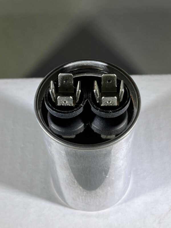 CBB65E-370R206 20 uF 370 VAC Capacitor - Image 2