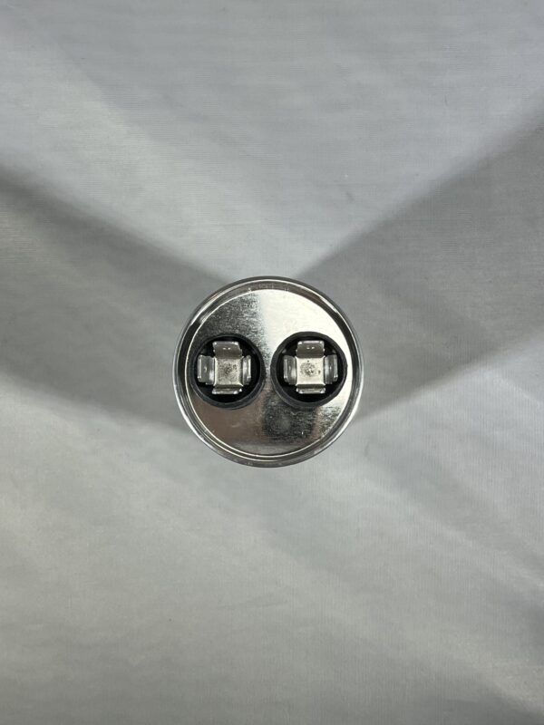 CBB65E-440R106-M1 10 uF ±6% 440 VAC Run Capacitor 008-0010 - Image 2