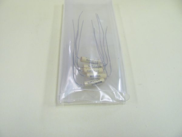 Dry-Type 0.0015 uF 100 VDC Capacitor