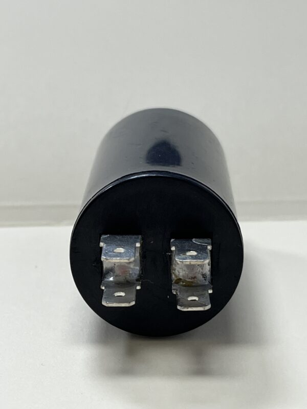 CBB60B-370F805-M8 8 uF 370 VAC Capacitor - Image 3