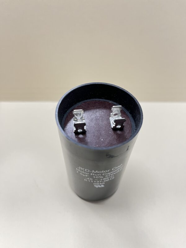 M7077 7.5 uF 370 VAC Capacitor K11137-0012 - Image 2