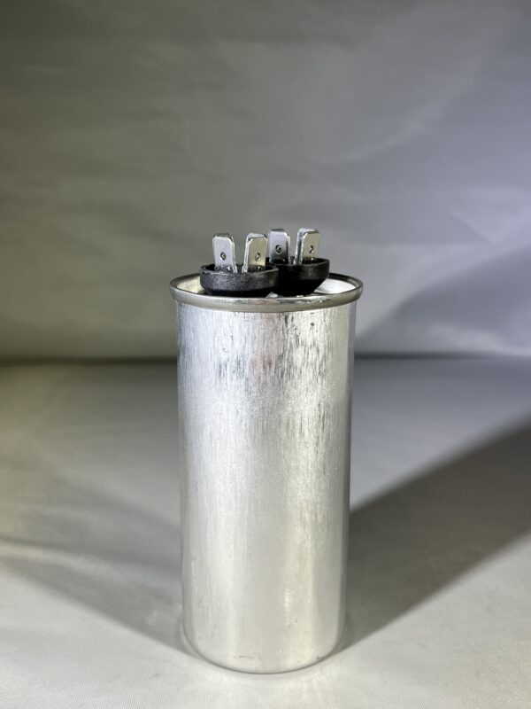 OC3035F09SP Baldor Run Capacitor 35 uF 370 VAC (356-M4)