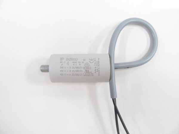 RPC3Y405M8 4 uF 450/500 VAC Capacitor 9323400040110