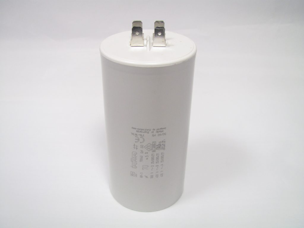 RPN3F706 70 uF 450/500 VAC Capacitor 9313400700500 RPN3F706 70 uF 450/500 VAC Capacitor 9313400700500